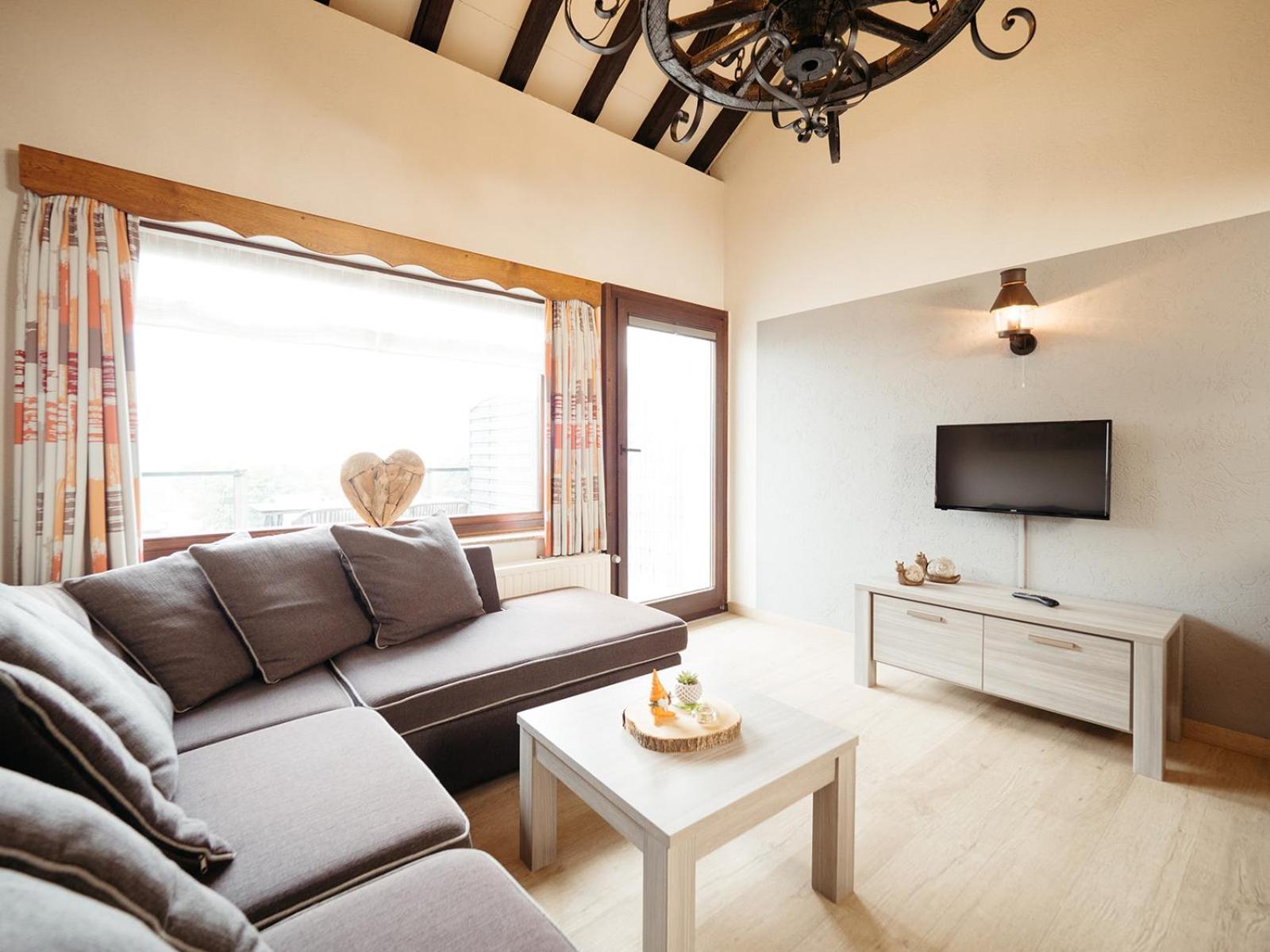 Appartement Am Hohenbusch Burg Reuland Exteriör bild